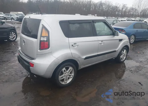 2011 Kia Soul + из США, поврежденный, VIN KNDJT2A29B7704893